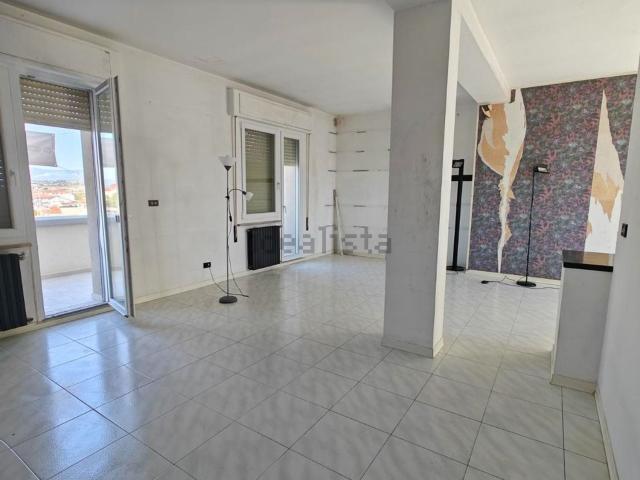 Appartamento in vendita di 129 m² in Piazza Giuseppe Garibaldi, 9