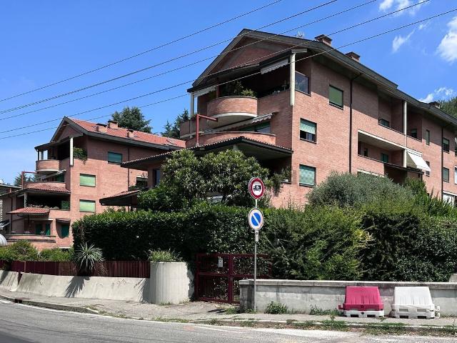 Appartamento in vendita di 129 m² in Strada Comunale di Mongreno, 79