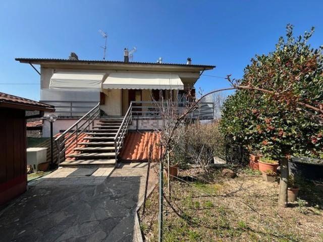 Appartamento in vendita di 130000 m² in Via Mammianese