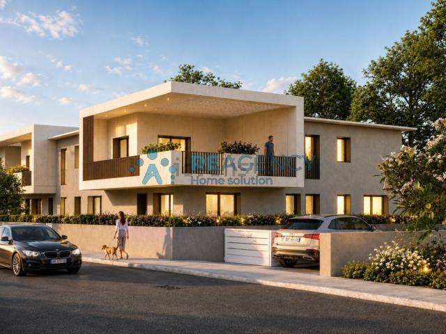 Appartamento in vendita di 130 m² in Via D. Julia