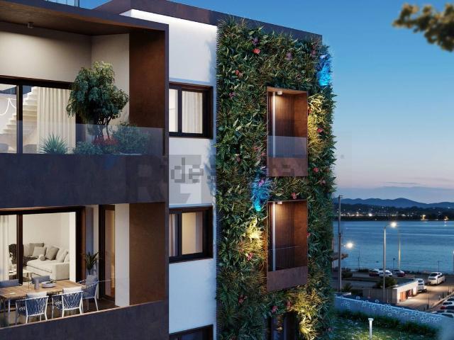 Appartamento in vendita di 130 m² in Via Francesco Baracca, 2