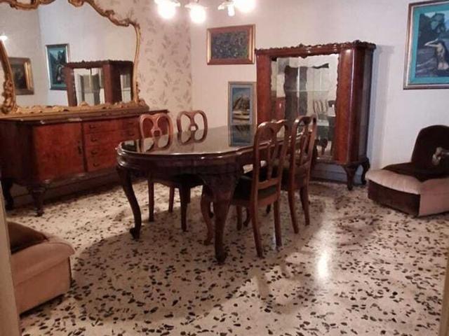 Appartamento in vendita di 130 m²