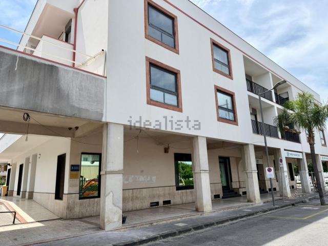 Appartamento in vendita di 130 m² in Via 28 Giugno 1966