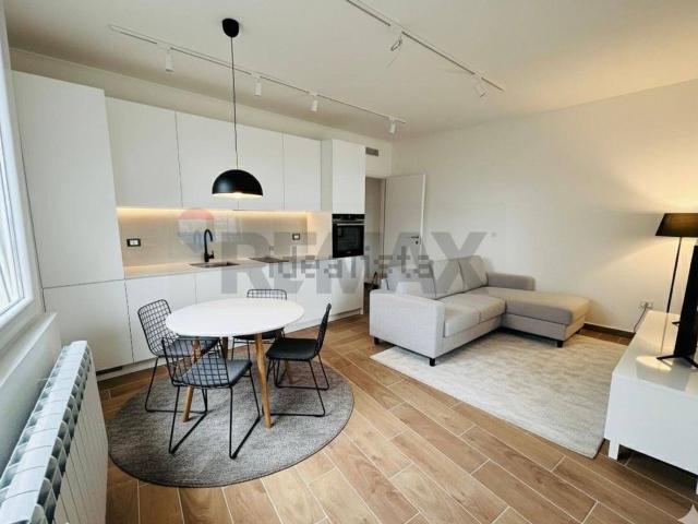 Appartamento in vendita di 130 m² in Via Caduti della Resistenza, 40