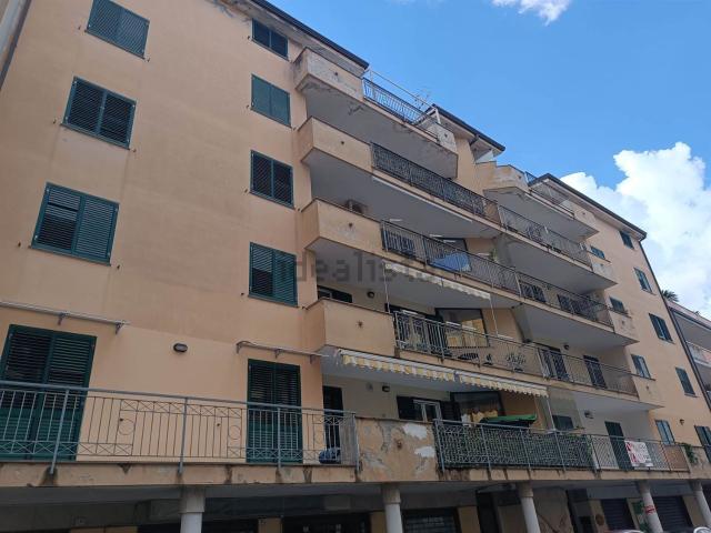 Appartamento in vendita di 130 m² in Via Campania