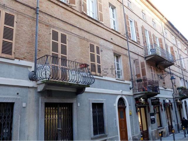 Appartamento in vendita di 130 m² in Via Carlo Alberto, 1