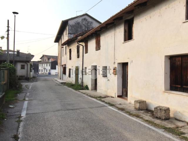 Appartamento in vendita di 130 m² in Via Carso, 17