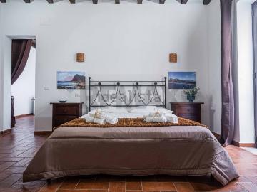 Appartamento in vendita di 130 m² in Via Cassaretto, 60