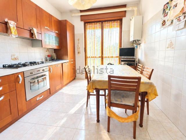 Appartamento in vendita di 130 m² in Via Circonvallazione, 61