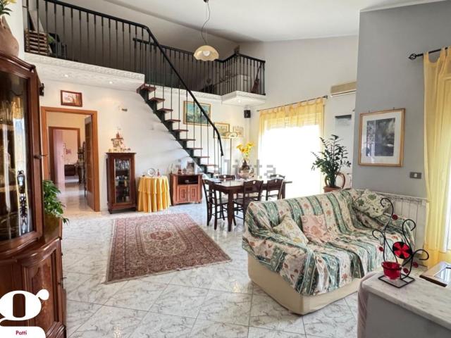 Appartamento in vendita di 130 m² in Via Croce Segreto, 38
