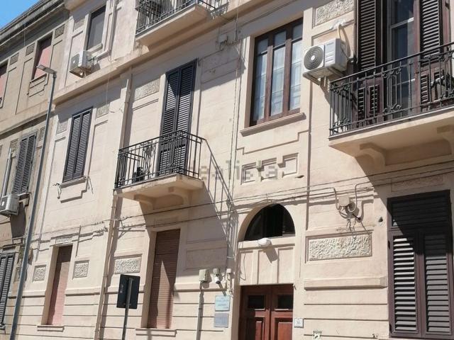 Appartamento in vendita di 130 m² in Via Crocefisso, 36