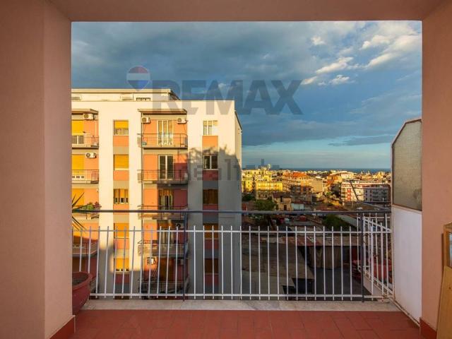 Appartamento in vendita di 130 m² in Via Ammiraglio Caracciolo, 52