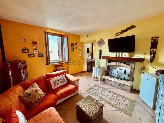Appartamento in vendita di 130 m² in Via Antonio Cantore, 11