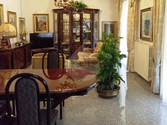 Appartamento in vendita di 130 m² in Via Antonio Gramsci