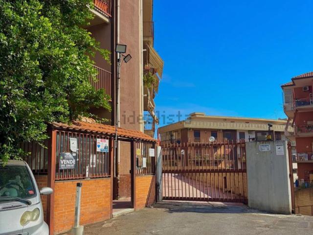 Appartamento in vendita di 130 m² in Via Antonio Locatelli, 13
