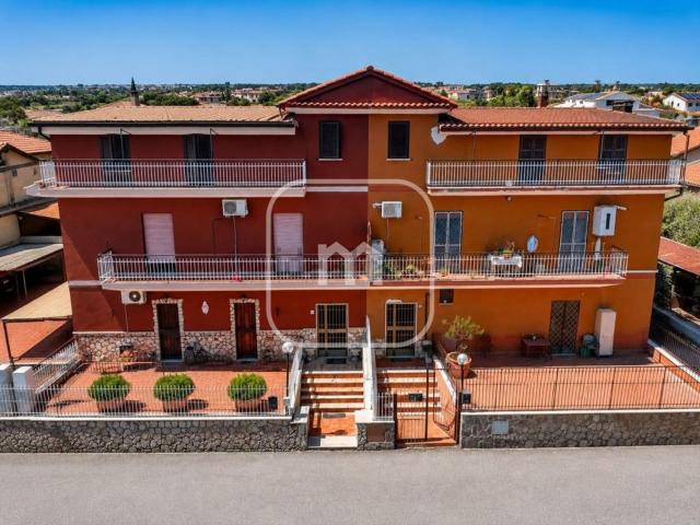 Appartamento in vendita di 130 m² in Via Agugliano, 71