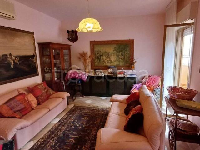 Appartamento in vendita di 130 m² in Via Alcide de Gasperi