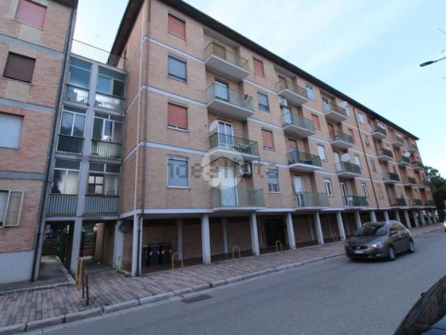 Appartamento in vendita di 130 m² in Via Alcide de Gasperi, 22
