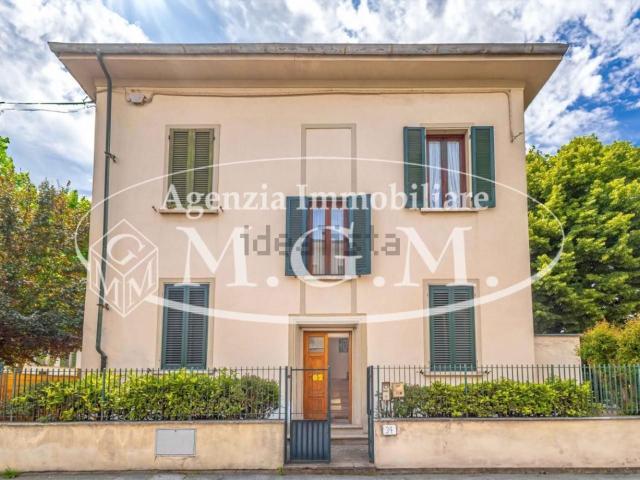 Appartamento in vendita di 130 m² in Via Alcide de Gasperi