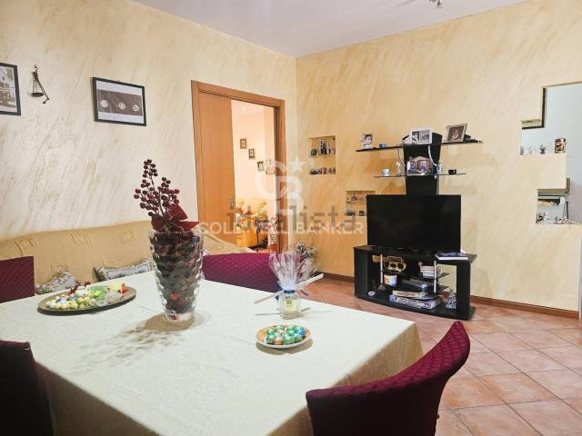 Appartamento in vendita di 130 m² in Via Aldo Moro, 1