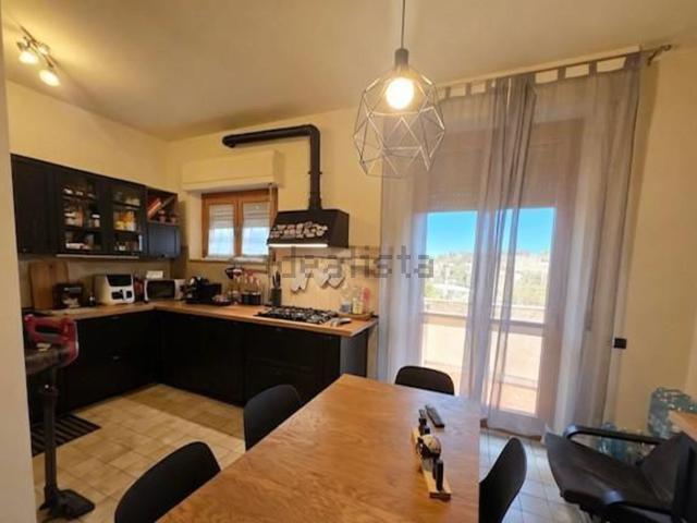 Appartamento in vendita di 130 m² in Via Aldobrandino da Siena, 53100