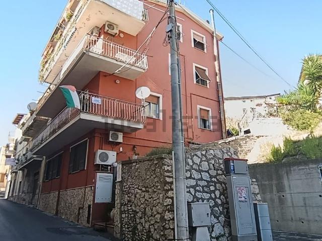 Appartamento in vendita di 130 m² in Via Alfredo Fusco, 4