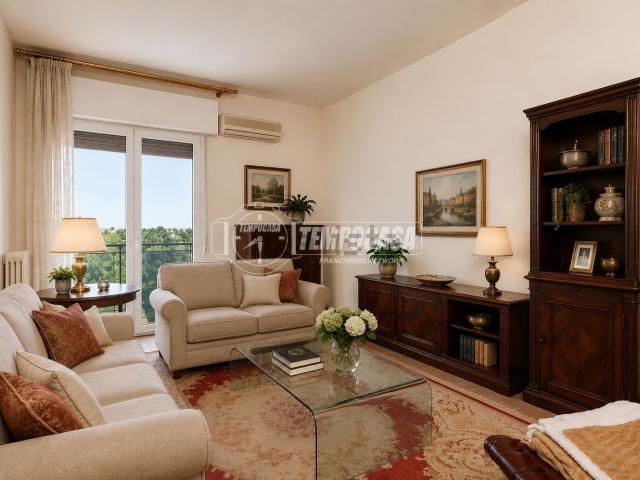 Appartamento in vendita di 130 m² in Via Arturo Toscanini