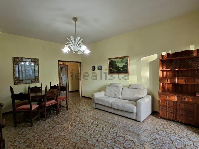 Appartamento in vendita di 130 m² in Via Arrigo Boito