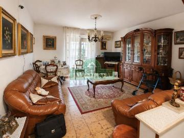Appartamento in vendita di 130 m² in Via Bologna, 10