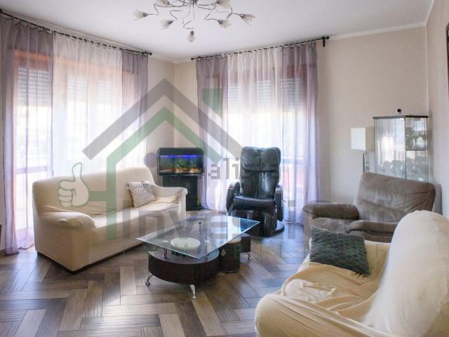 Appartamento in vendita di 130 m² in Via Battitore, 67
