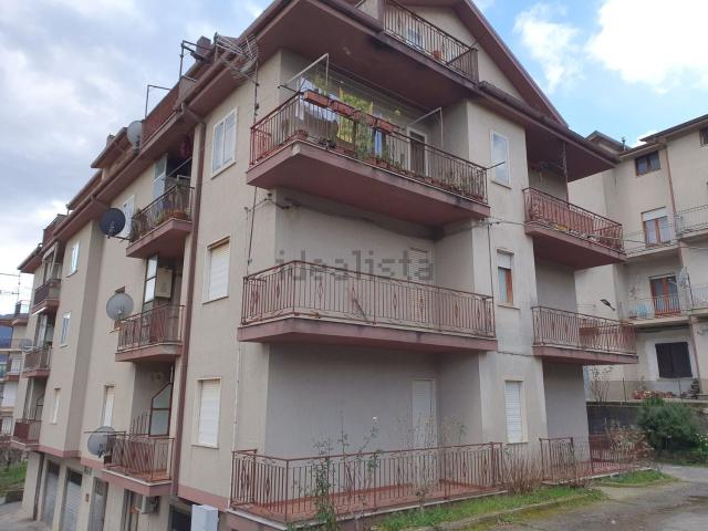 Appartamento in vendita di 130 m² in Via battista di Loria