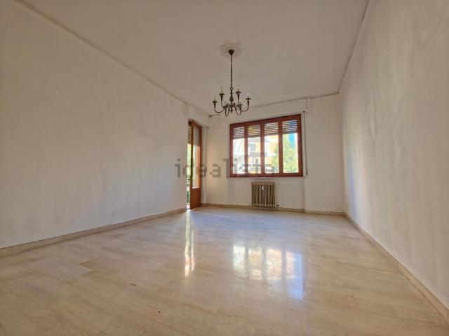 Appartamento in vendita di 130 m² in Via Bernardino Perfetti
