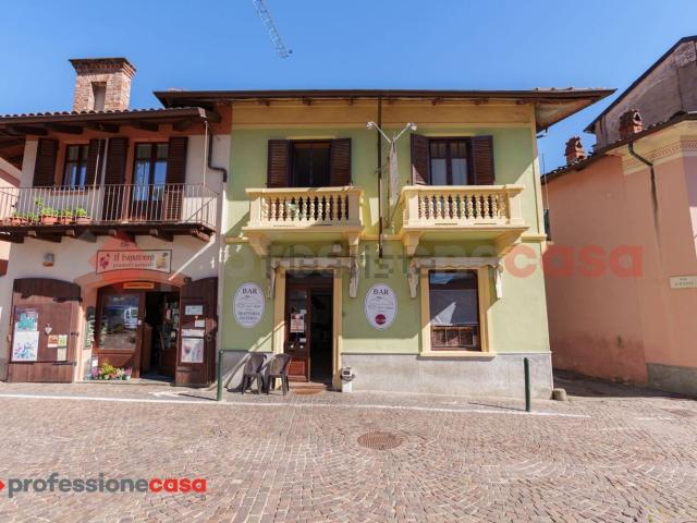 Appartamento in vendita di 130 m² in Via G. Borsi