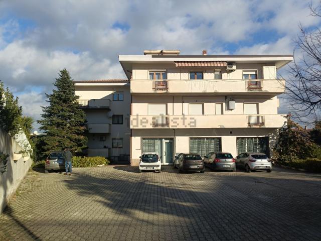 Appartamento in vendita di 130 m² in Via Gabriele d&apos Annunzio