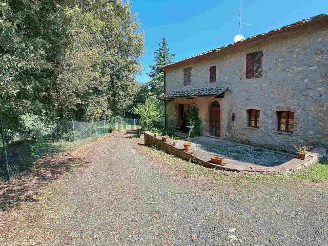 Appartamento in vendita di 130 m² in Via Garibaldo Cepparelli, 24