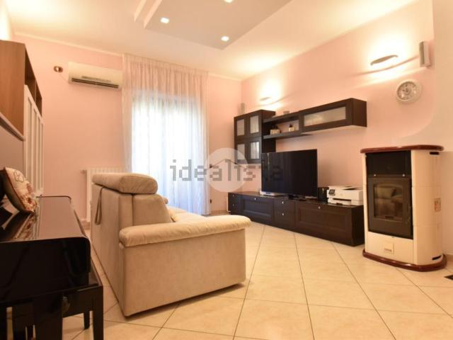 Appartamento in vendita di 130 m² in Via Gennaro Serra, 11