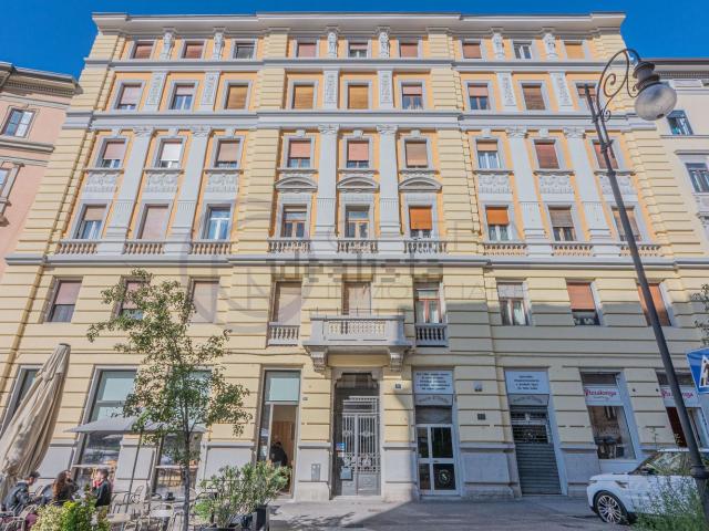Appartamento in vendita di 130 m² in Via Giulia, 26