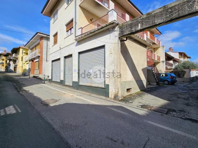 Appartamento in vendita di 130 m² in Via Giuseppe Garibaldi, 25