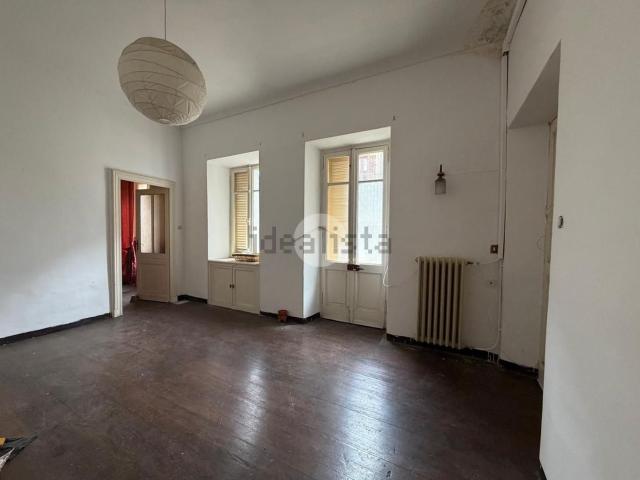 Appartamento in vendita di 130 m² in Via Giuseppe Garibaldi, 48