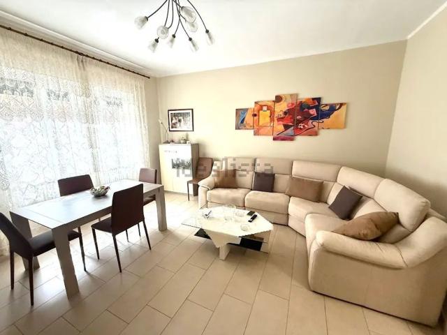 Appartamento in vendita di 130 m² in Via Giuseppe Montanelli, 37
