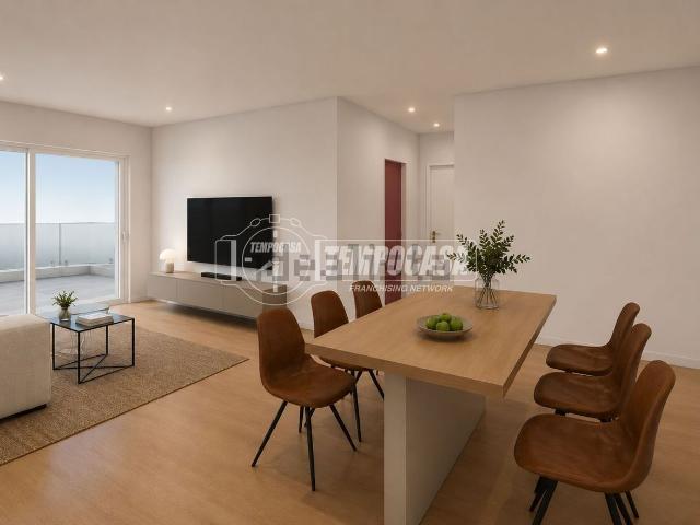 Appartamento in vendita di 130 m² in Via Giuseppe Verdi