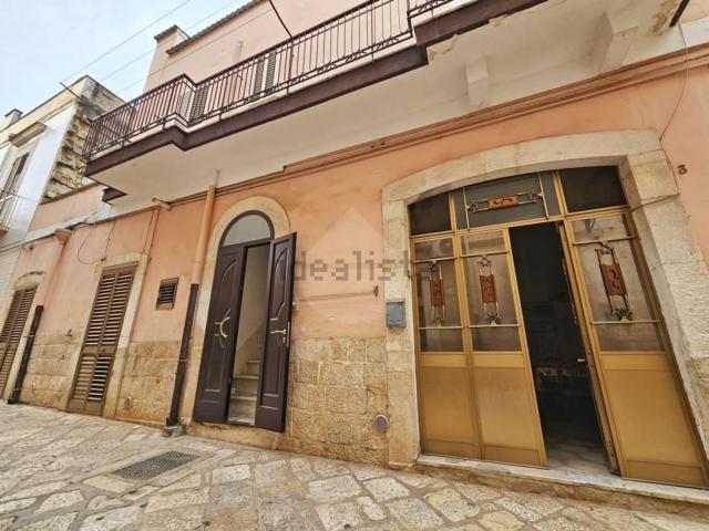 Appartamento in vendita di 130 m² in Via Giacomo Demauro, 5
