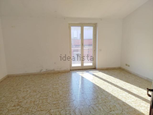 Appartamento in vendita di 130 m² in Via Giacomo Leopardi
