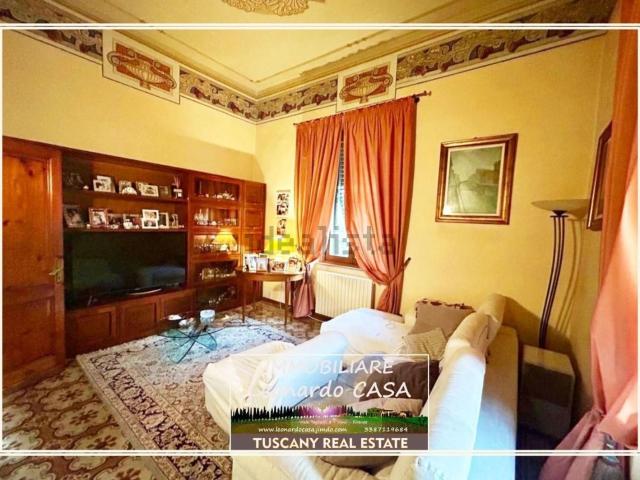 Appartamento in vendita di 130 m² in Via Giacomo Matteotti