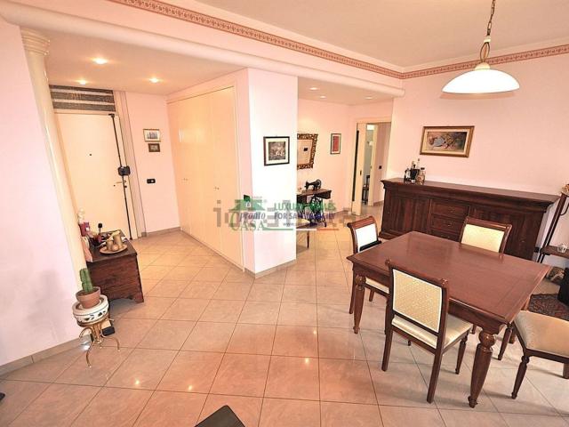 Appartamento in vendita di 130 m² in Via Gian Battista Pergolesi