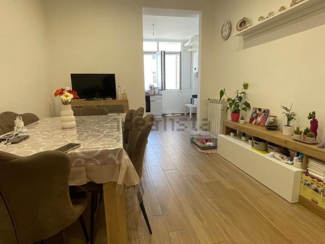 Appartamento in vendita di 130 m² in Via Giovanni Bovio, 20