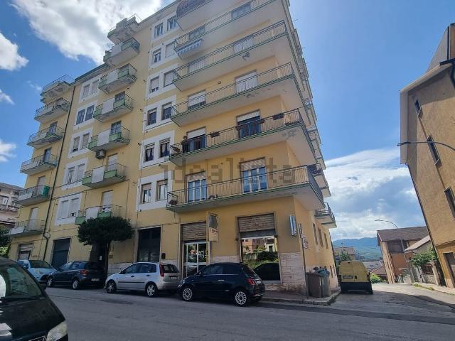 Appartamento in vendita di 130 m² in Via Giovanni XXIII, 38