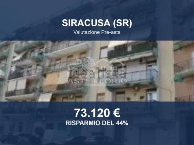 Appartamento in vendita di 130 m² in Via Grotta Santa, 195