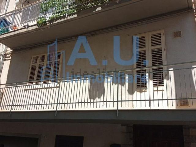 Appartamento in vendita di 130 m² in Via Guglielmo Oberdan, 43