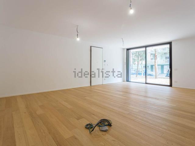Appartamento in vendita di 130 m² in Via Dolza